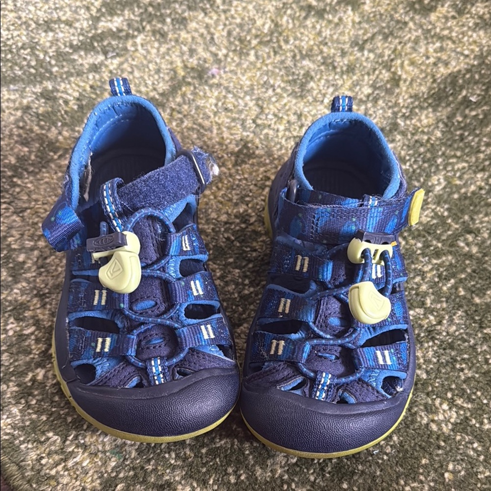 Keen Kids Navy and Lime Sandals